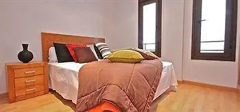 Habitat Zona Media Hotell 2*
