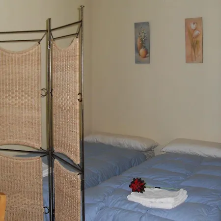 Hotell Habitat Zona Media Sierra Nevada