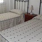 Habitat Zona Media Hotel 2*