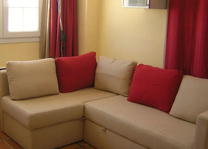 Hotel Habitat Zona Media Serra Nevada