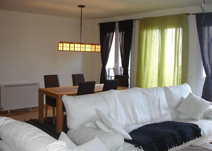 Habitat Zona Media Hotel