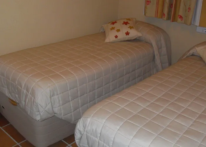 Hotel Habitat Zona Media