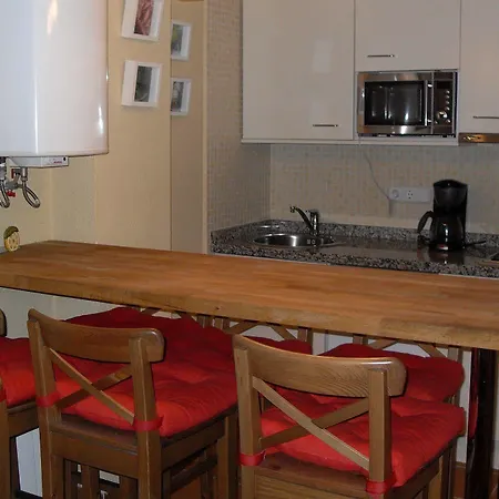 Hotel Habitat Zona Media 2*