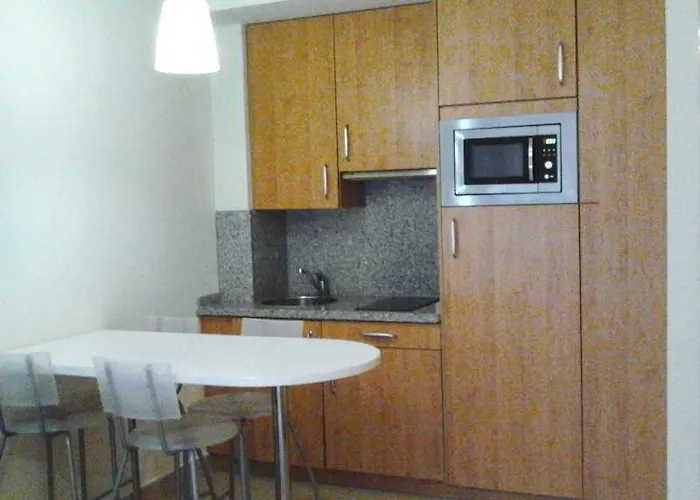 Hotel Habitat Zona Media 2*